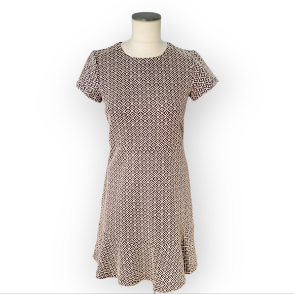 Loft Tan and Navy Geometric Flared Hem short Sleeve Dress Size 2 - Picture 1 of 16